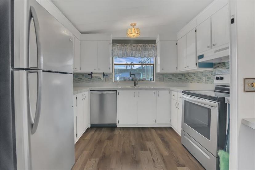 Picture of 145 Kensington Park Drive, Davenport FL 33897