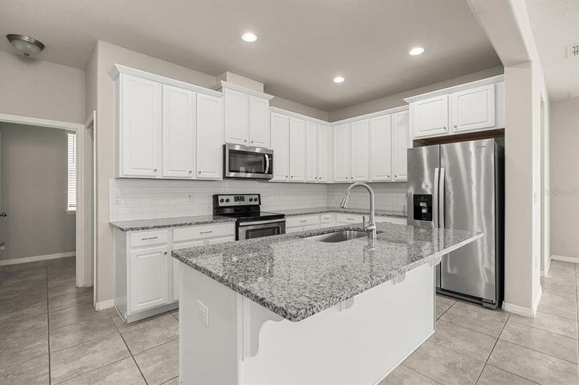 Picture of 2890 Avian Loop, Kissimmee FL 34741