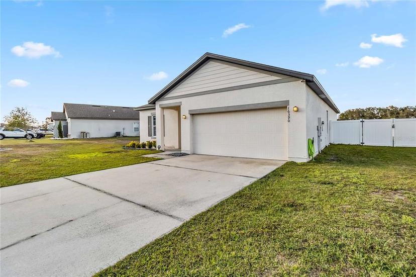 Picture of 16390 Blooming Cherry Drive, Groveland FL 34736