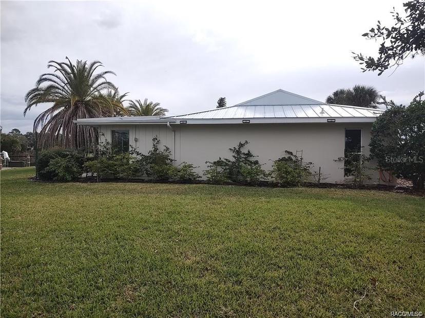Picture of 11576 W Kingfisher Court Unit 191, Crystal River FL 34429