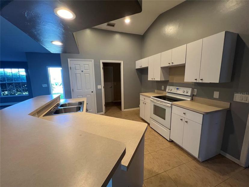 Picture of 1722 NW 18Th Terrace, Cape Coral FL 33993