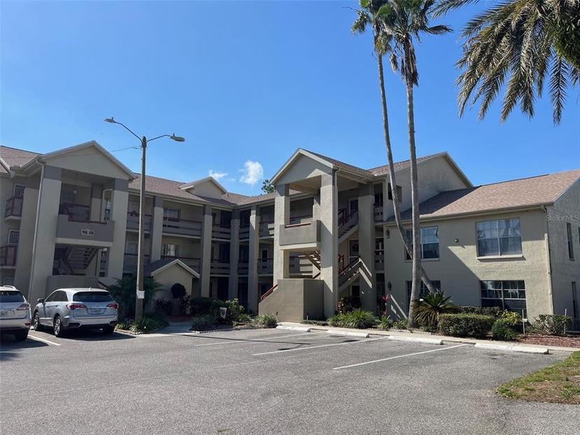 Picture of 4515 Whitton Way Unit 121, New Port Richey FL 34653