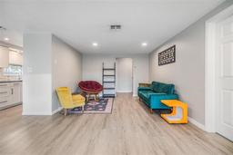 Picture of 6303 Central Avenue, New Port Richey, FL 34653
