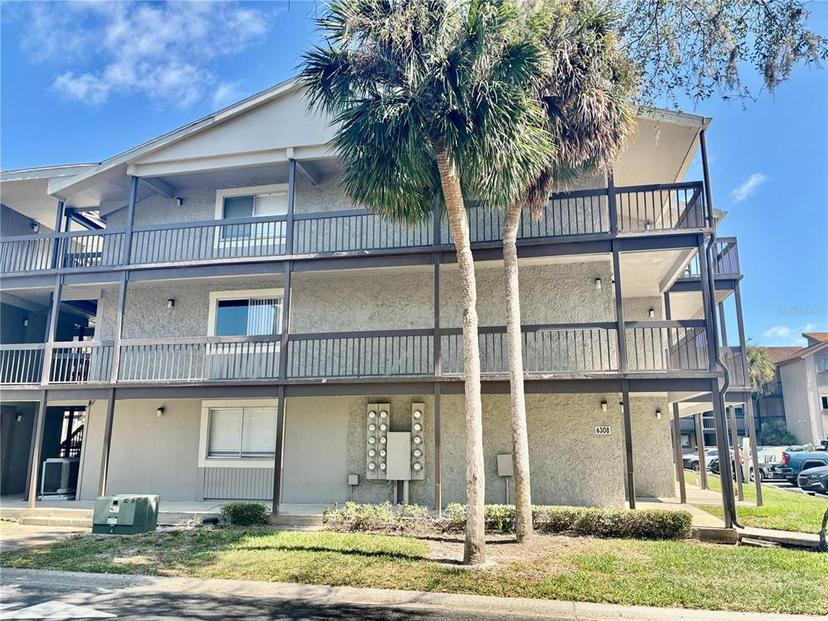 Picture of 6308 Newtown Circle Unit 8C5, Tampa FL 33615