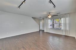 Picture of 814 15Th Street Ne, Ruskin, FL 33570