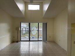 Picture of 1308 Pine Ridge Circle E Unit E3, Tarpon Springs, FL 34688