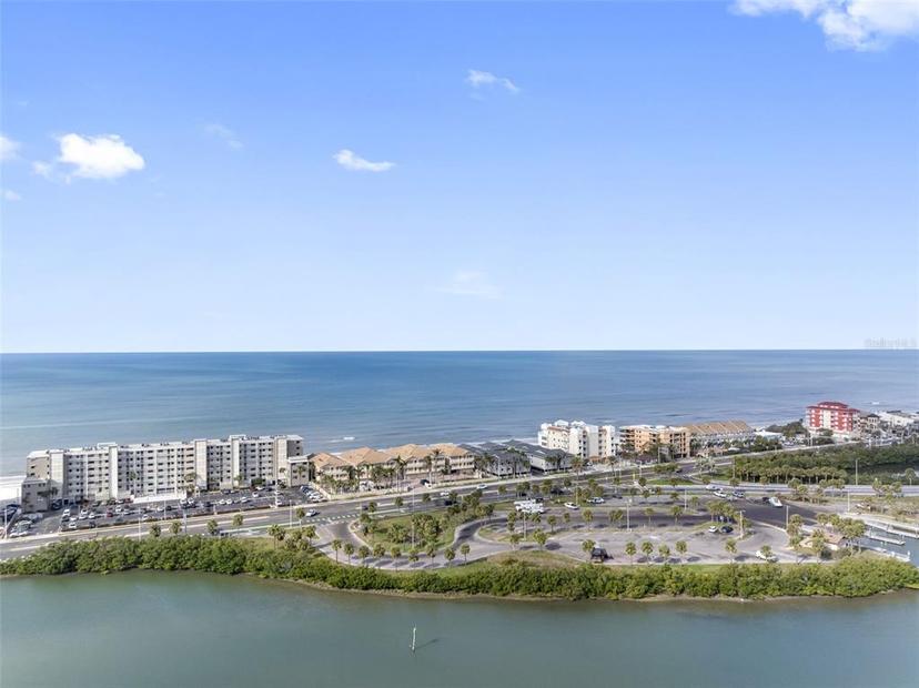 Picture of 18650 Gulf Boulevard Unit 405, Indian Shores FL 33785