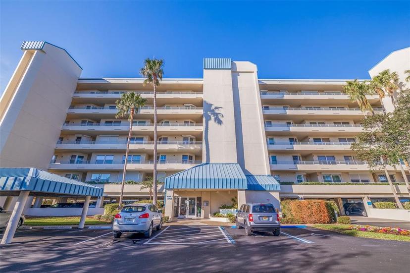 Picture of 7902 Sailboat Key Boulevard S Unit 206, South Pasadena FL 33707