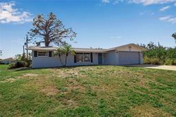 Picture of 927 Lemon Bay Drive, Venice, FL 34293