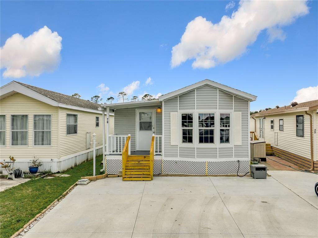 Picture of 76 Eagle Point S, Osteen, FL 32764