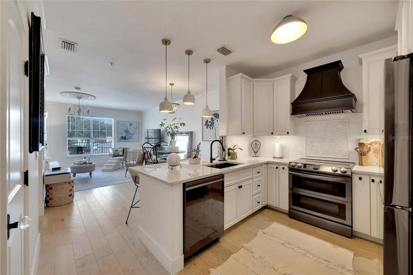 Picture of 5000 Culbreath Key Way Unit 9-102, Tampa FL 33611
