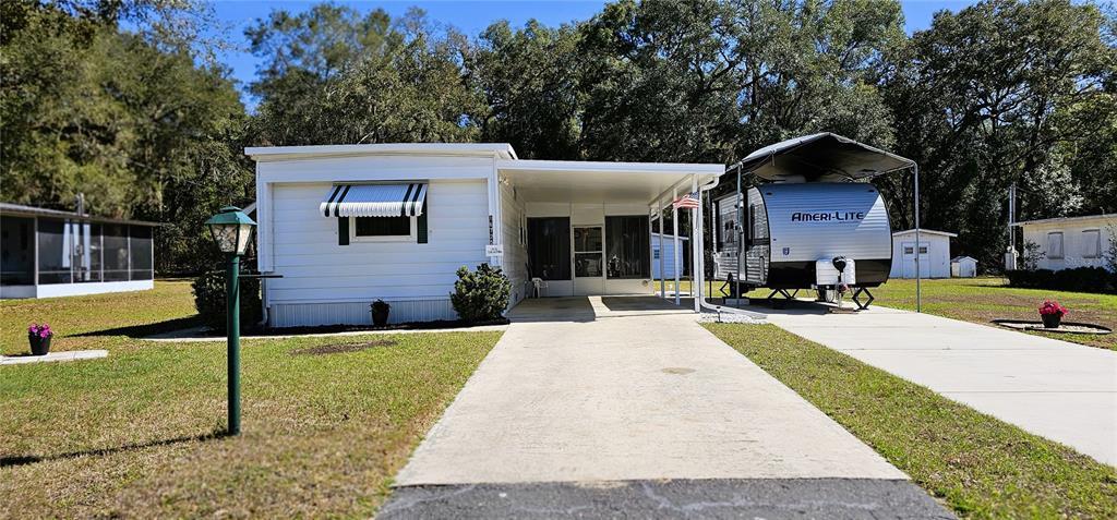 Picture of 16725 SE 104Th Terrace, Summerfield, FL 34491