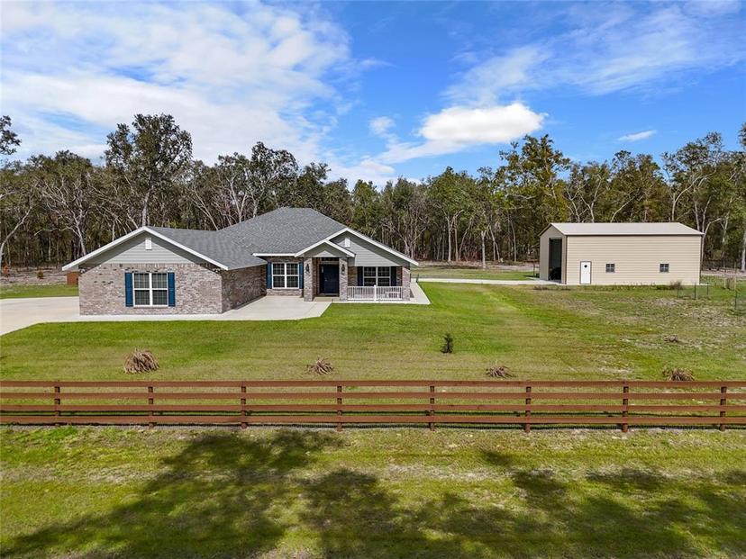 Picture of 8450 NE 6Th Lane, High Springs FL 32643
