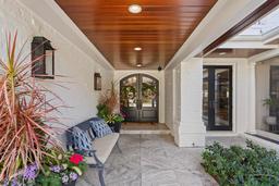 Picture of 1002 S Frankland Road, Tampa, FL 33629