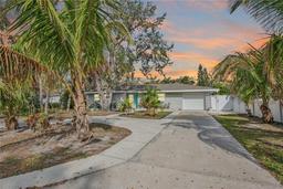 Picture of 1409 2Nd Avenue E, Bradenton, FL 34208