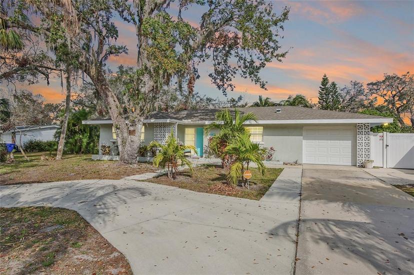 Picture of 1409 2Nd Avenue E, Bradenton FL 34208