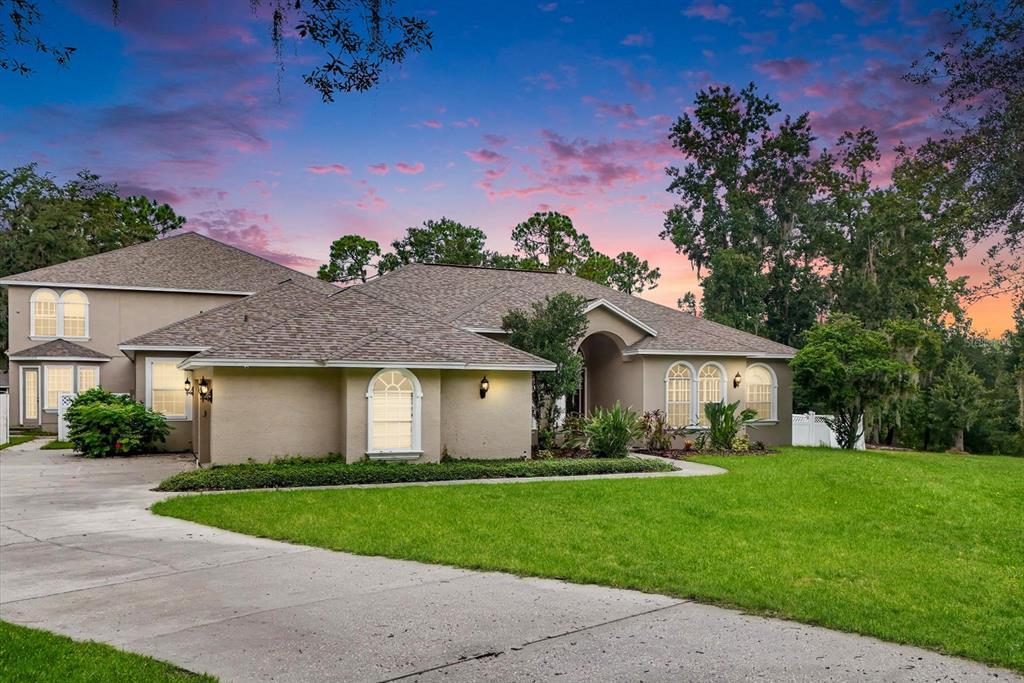 Picture of 11505 Heron Hills Lane, Riverview, FL 33569