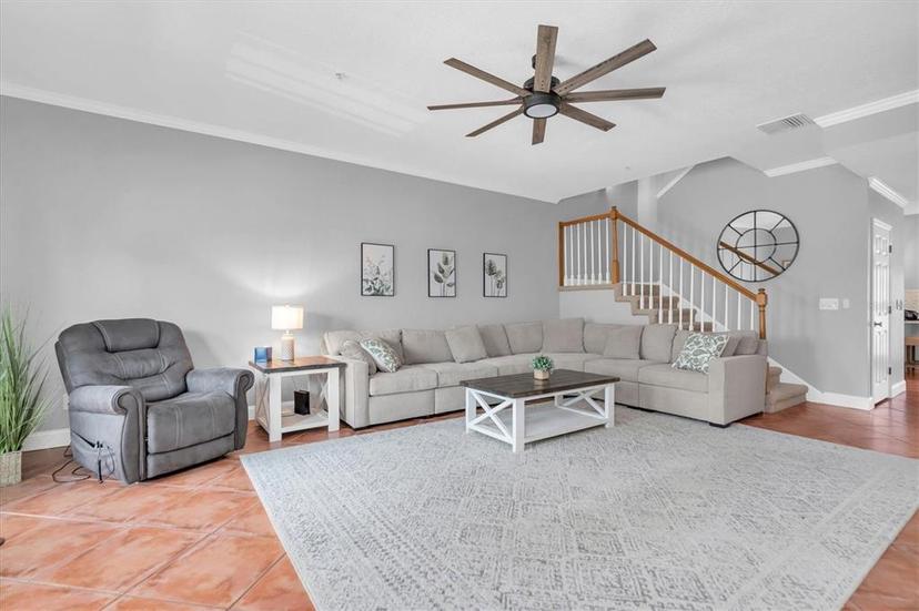 Picture of 219 126Th Avenue, Treasure Island FL 33706