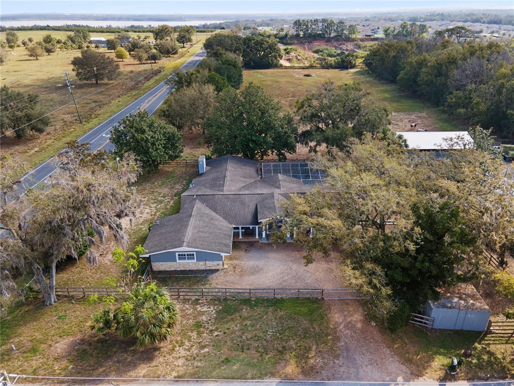 Picture of 37224 Apiary Road, Grand Island, FL 32735