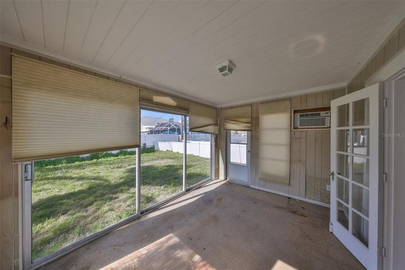 Picture of 15548 1St Street E, Redington Beach FL 33708