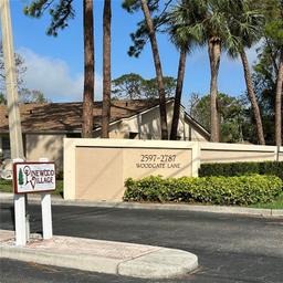 Picture of 2607 Woodgate Lane Unit K9, Sarasota, FL 34231