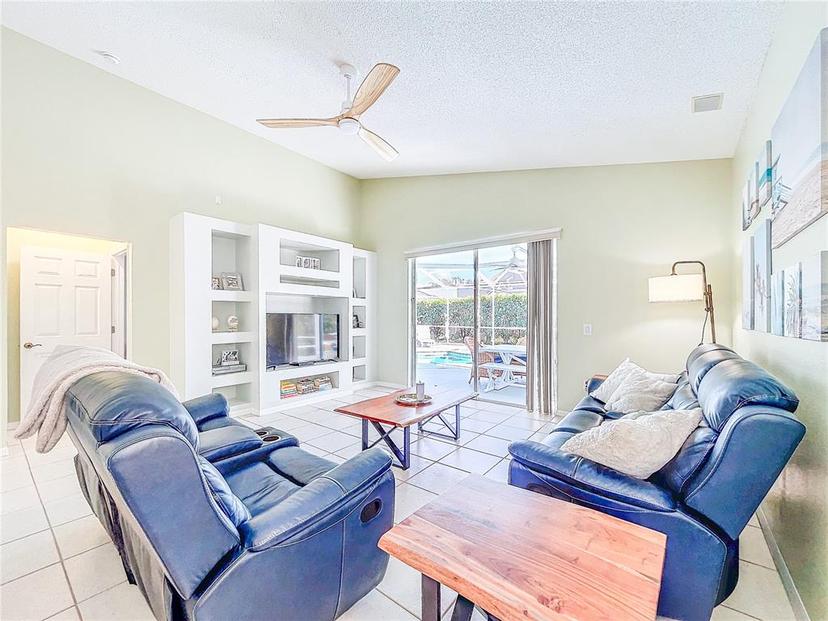 Picture of 1609 Shady Oaks Dr, Oldsmar FL 34677