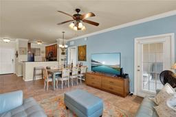 Picture of 907 Charo Parkway Unit 915, Davenport, FL 33897