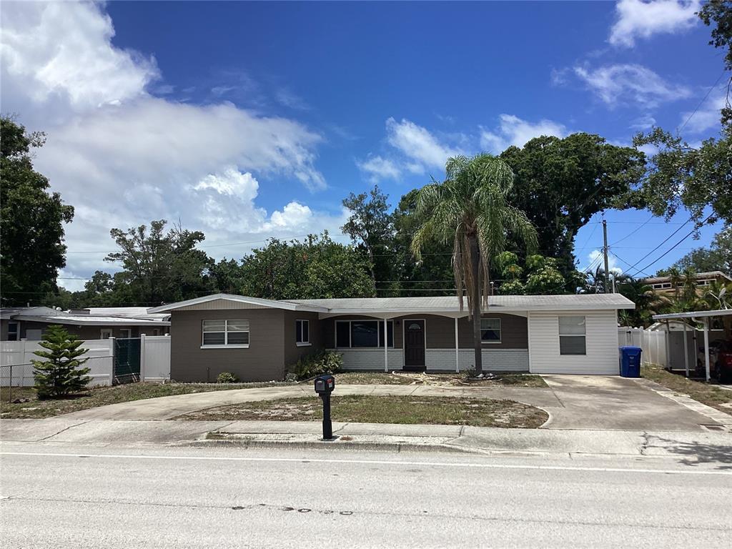 Picture of 1811 Ridge Road S, Largo, FL 33778