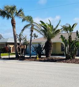 Picture of 933 Harbor Drive S, Venice, FL 34285