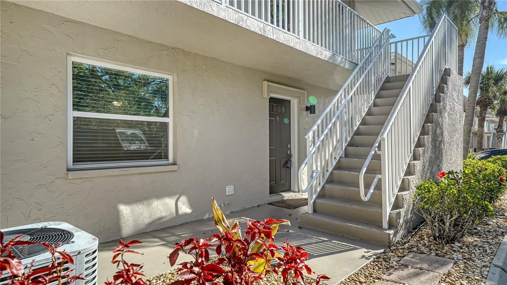 Picture of 966 La Costa Circle Unit # 1, Sarasota, FL 34237