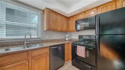 Picture of 966 La Costa Circle Unit # 1, Sarasota, FL 34237