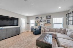 Picture of 5351 Bridge Street Unit 81, Tampa, FL 33611
