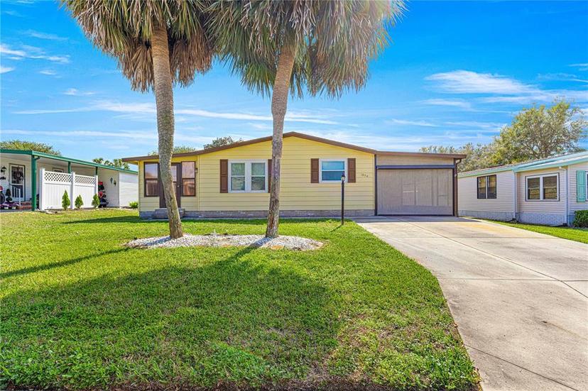 Picture of 1854 W Schwartz Boulevard, Lady Lake FL 32159