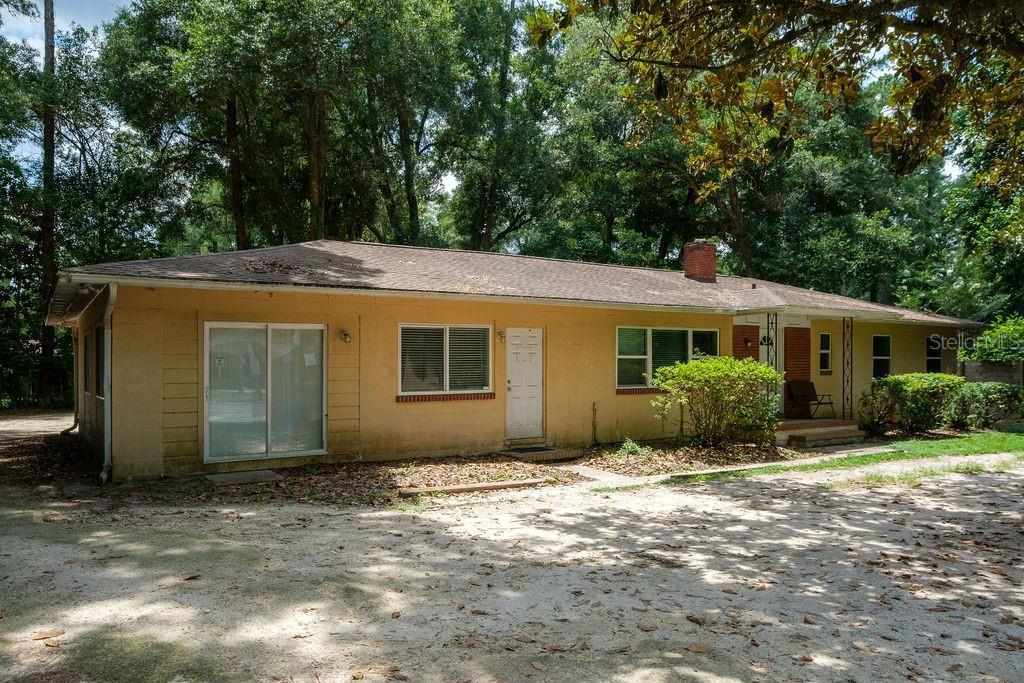 Picture of 3105 W University Avenue, Gainesville, FL 32607