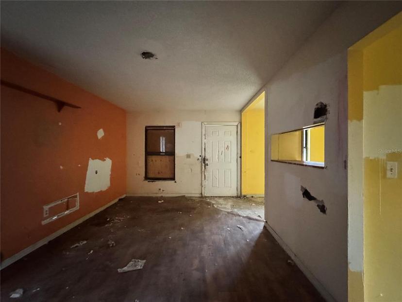 Picture of 115 S Lake Pleasant Road, Apopka FL 32703