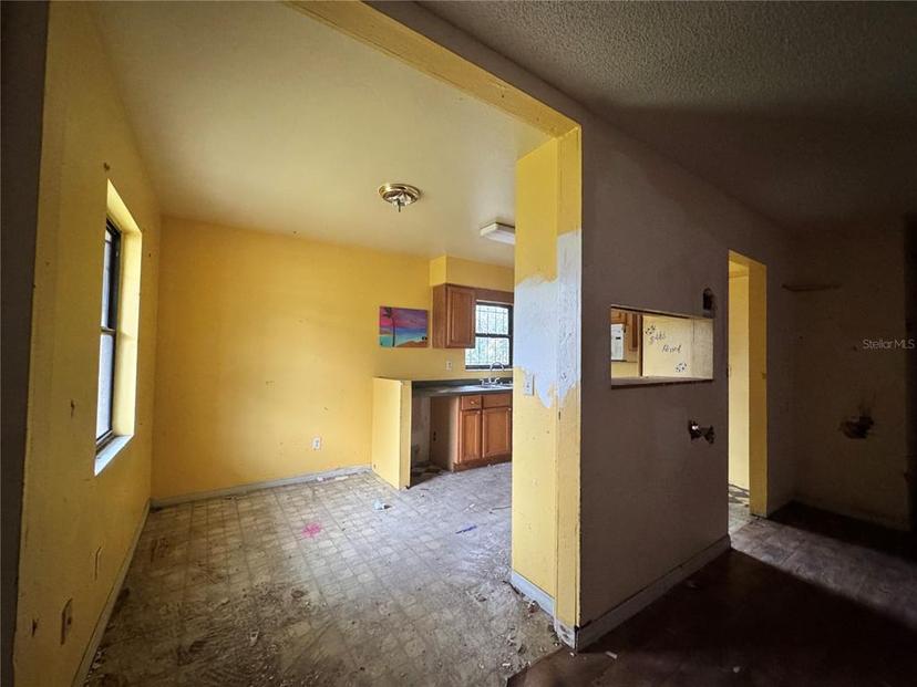 Picture of 115 S Lake Pleasant Road, Apopka FL 32703
