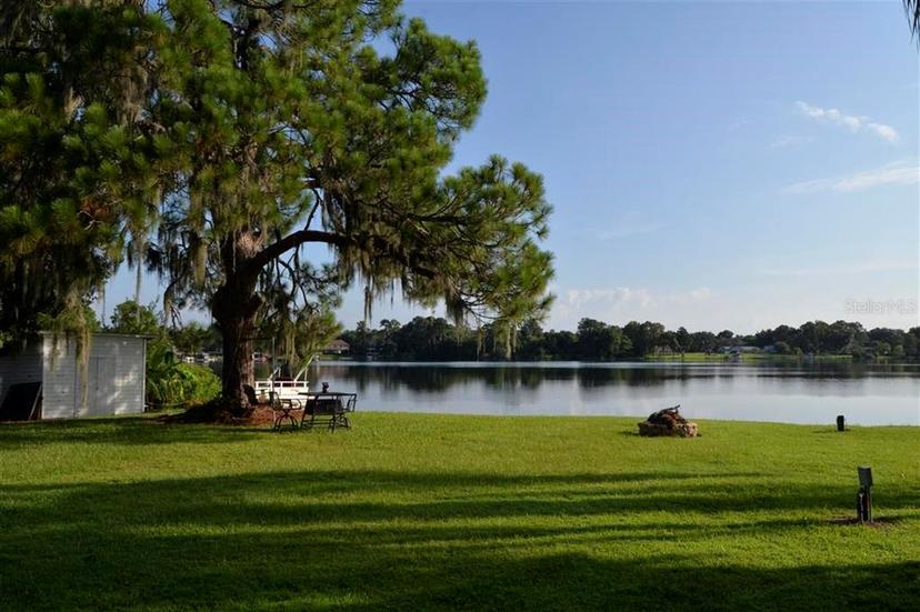 Picture of 3045 Cecelia Drive, Apopka FL 32703