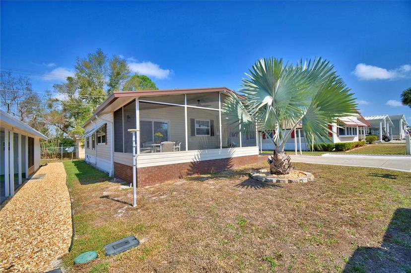 Picture of 4065 Rolling Oaks Drive, Winter Haven FL 33880