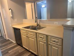 Picture of 3028 Parkway Boulevard Unit 305, Kissimmee, FL 34747