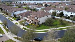 Picture of 10902 Citron Oaks Drive, Orlando, FL 32836
