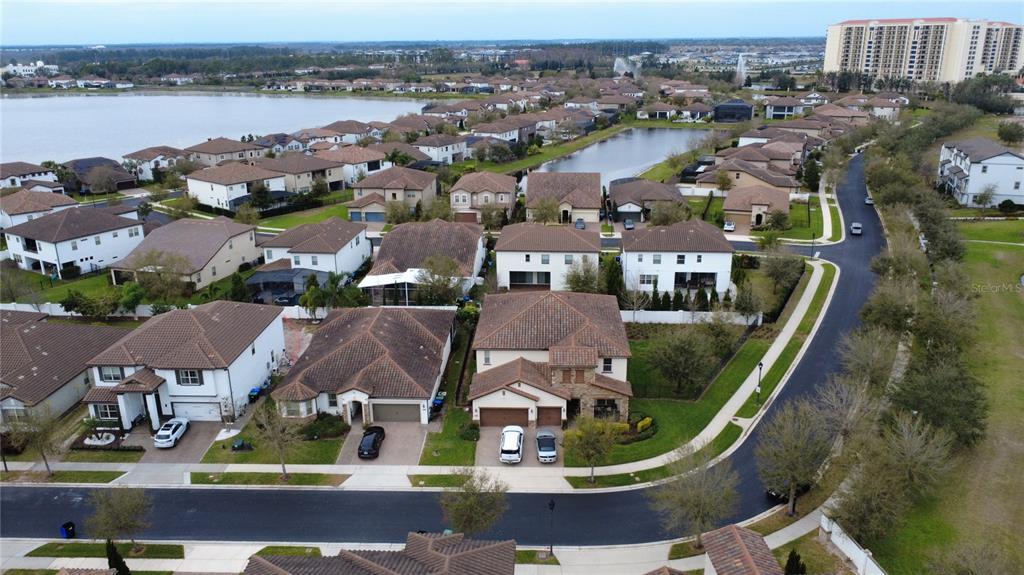 Picture of 10902 Citron Oaks Drive, Orlando, FL 32836