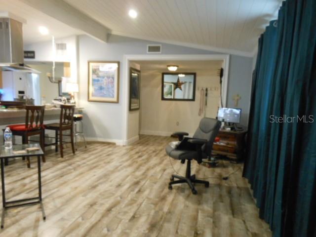 Picture of 1372 S Hillcrest Avenue, Clearwater FL 33756