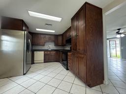 Picture of 427 Donald Street, Lakeland, FL 33813