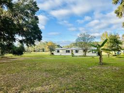 Picture of 18027 NW 149Th Place, Alachua, FL 32615
