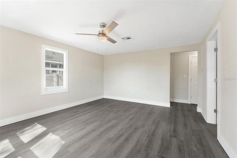 Picture of 3457 50Th Avenue N, St Petersburg FL 33714
