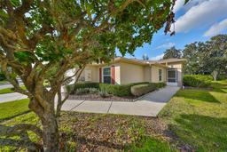 Picture of 1912 Acadia Greens Drive, Sun City Center, FL 33573