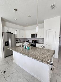 Picture of 1046 Wanderer Drive, Deltona, FL 32738