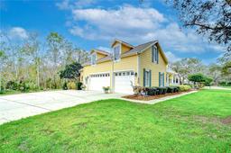 Picture of 1031 Pomme De Pin Lane, New Port Richey, FL 34655