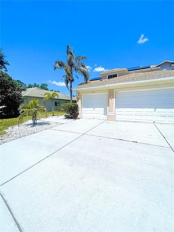 Picture of 10904 Summerton Drive, Riverview, FL 33579
