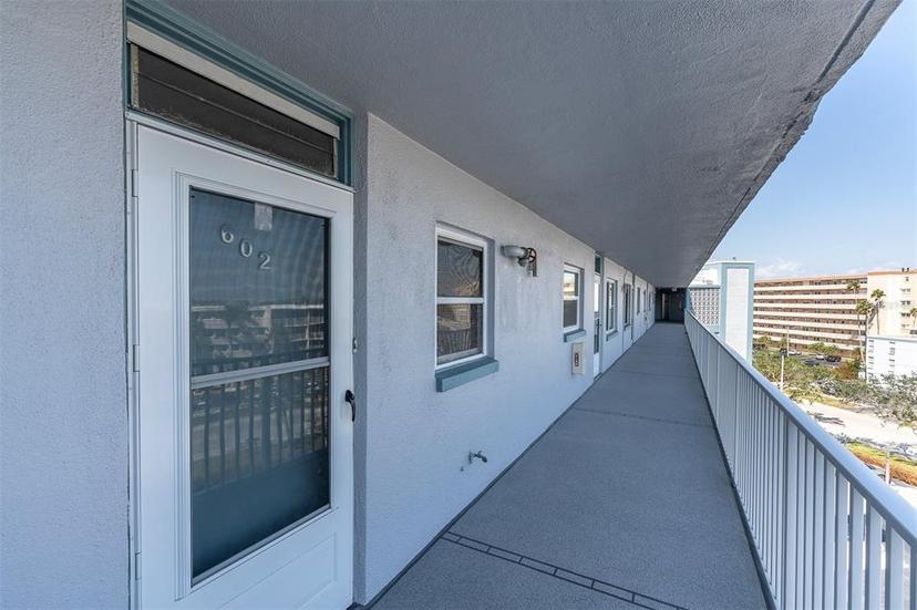 Picture of 1868 Shore Drive S Unit 602, South Pasadena FL 33707